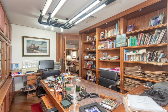 Imagem Apartamento com 4 Quartos à Venda, 352 m² em Moinhos De Vento - Porto Alegre