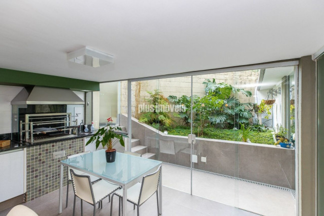 Imagem Casa com 3 Quartos à Venda, 600 m² em Jardim Marajoara - São Paulo Imagem Casa com 3 Quartos à Venda, 600 m² em Jardim Marajoara - São Paulo