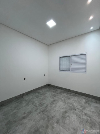 Imagem Casa com 3 Quartos à Venda, 210 m² em Afonso Queiroz - Patos De Minas