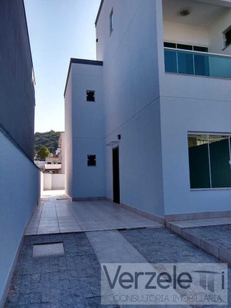 Imagem Casa com 3 Quartos à Venda, 130 m² em Ariribá - Balneário Camboriú