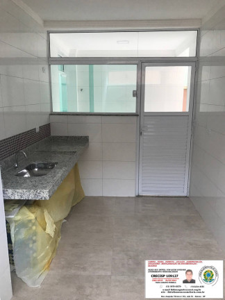 Imagem Casa com 2 Quartos à Venda, 90 m² em Marapé - Santos