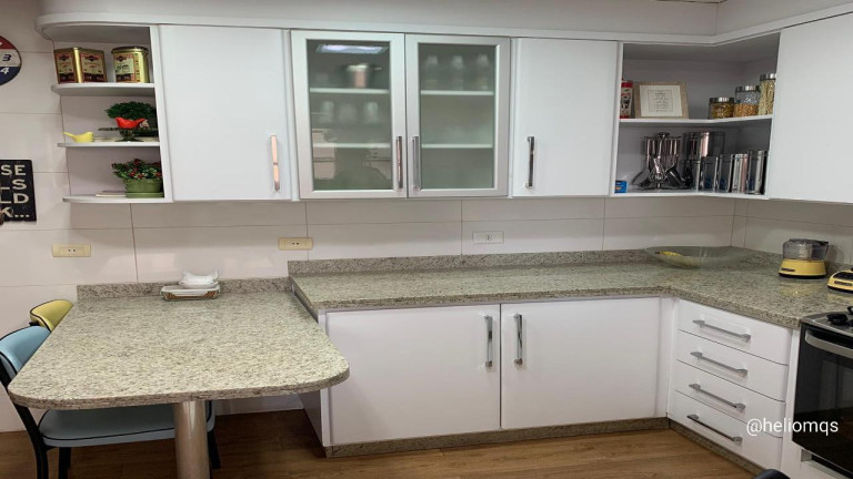 Imagem Apartamento com 3 Quartos à Venda, 180 m² em Centro - Campo Grande Imagem Apartamento com 3 Quartos à Venda, 180 m² em Centro - Campo Grande