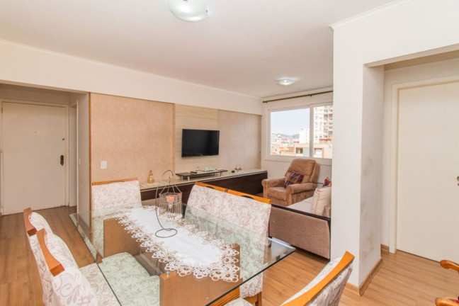 Imagem Imóvel com 2 Quartos à Venda, 68 m² em Centro Histórico - Porto Alegre Imagem Imóvel com 2 Quartos à Venda, 68 m² em Centro Histórico - Porto Alegre