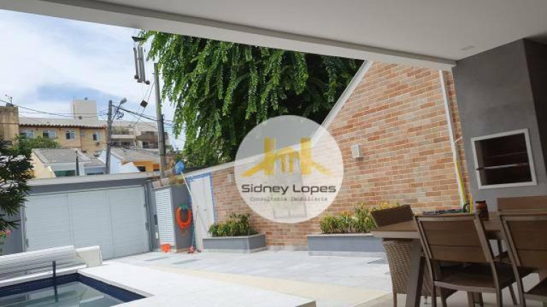 Casa com 5 Quartos à Venda, 200 m² em Freguesia De Jacarepaguá - Rio De Janeiro