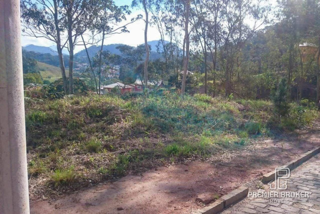Terreno à Venda, 483 m² em Vargem Grande - Teresópolis