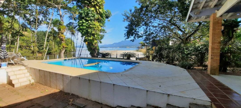 Imagem Casa com 4 Quartos para Alugar, 200 m² em Tabatinga - Caraguatatuba