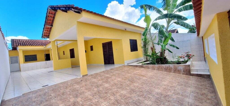 Casa com 3 Quartos à Venda, 266 m² em Parque Balneário Oasis - Peruíbe