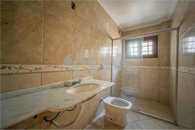 Imagem Imóvel com 3 Quartos à Venda, 260 m² em Jardim Itu - Porto Alegre Imagem Imóvel com 3 Quartos à Venda, 260 m² em Jardim Itu - Porto Alegre