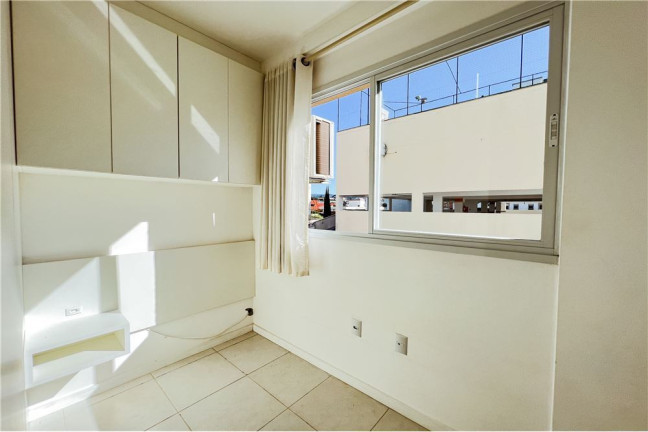 Imagem Imóvel com 2 Quartos à Venda,  em Caminho Novo - Palhoça