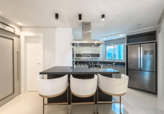 Imagem Apartamento com 3 Quartos à Venda, 164 m² em Quadra Mar Norte - Balneário Camboriú Imagem Apartamento com 3 Quartos à Venda, 164 m² em Quadra Mar Norte - Balneário Camboriú