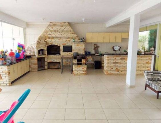 Imagem Casa com 6 Quartos à Venda, 674 m² em Cidade Nova Peruibe - Peruíbe