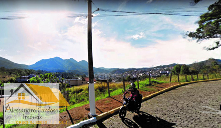 Terreno à Venda, 1.073 m² em Perissê - Nova Friburgo