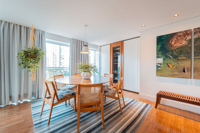 Imagem Apartamento com 3 Quartos à Venda, 157 m² em Vila Nova Conceição - São Paulo Imagem Apartamento com 3 Quartos à Venda, 157 m² em Vila Nova Conceição - São Paulo