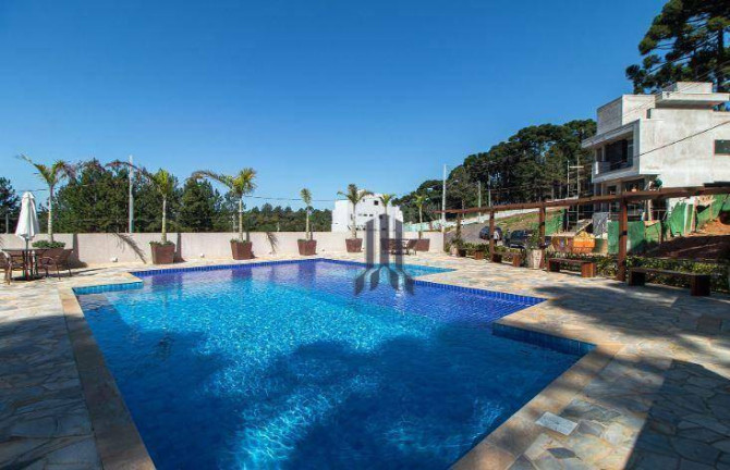 Imagem Casa com 3 Quartos à Venda, 187 m² em Santa Cândida - Curitiba Imagem Casa com 3 Quartos à Venda, 187 m² em Santa Cândida - Curitiba