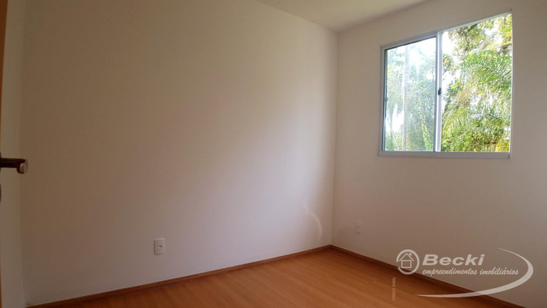 Imagem Apartamento com 2 Quartos para Alugar, 48 m² em Adhemar Garcia - Joinville
