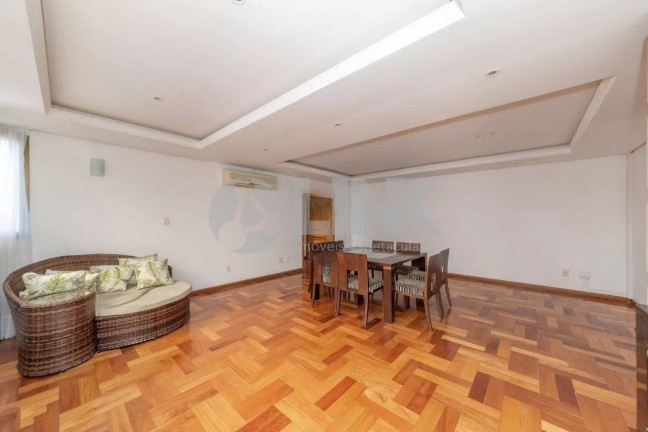 Imagem Apartamento com 3 Quartos à Venda, 261 m² em Menino Deus - Porto Alegre Imagem Apartamento com 3 Quartos à Venda, 261 m² em Menino Deus - Porto Alegre