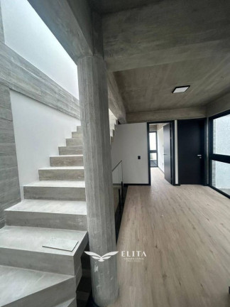 Imagem Casa com 3 Quartos à Venda, 165 m² em Itacolomi - Balneário Piçarras