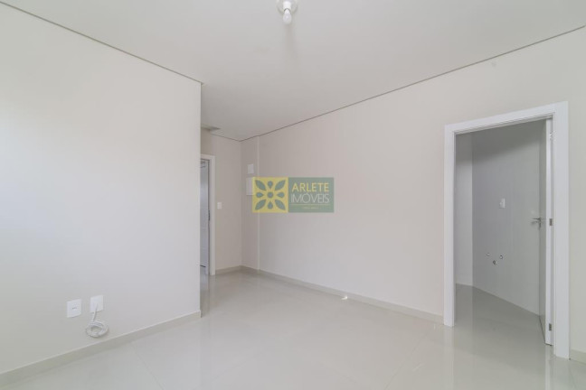Imagem Apartamento com 2 Quartos à Venda, 70 m² em Mariscal - Bombinhas Imagem Apartamento com 2 Quartos à Venda, 70 m² em Mariscal - Bombinhas