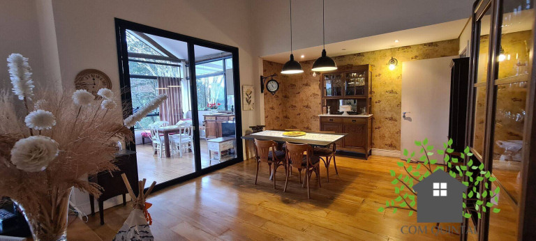 Imagem Casa com 3 Quartos à Venda, 2 m² em Parque Silvino Pereira - Cotia Imagem Casa com 3 Quartos à Venda, 2 m² em Parque Silvino Pereira - Cotia