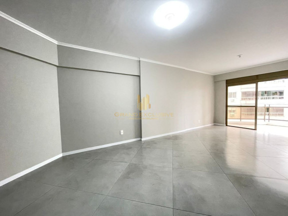 Imagem Apartamento com 3 Quartos à Venda, 120 m² em Centro - Balneário Camboriú Imagem Apartamento com 3 Quartos à Venda, 120 m² em Centro - Balneário Camboriú
