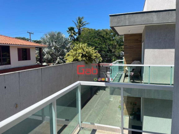 Imagem Casa com 4 Quartos à Venda, 140 m² em Palmeiras - Cabo Frio Imagem Casa com 4 Quartos à Venda, 140 m² em Palmeiras - Cabo Frio