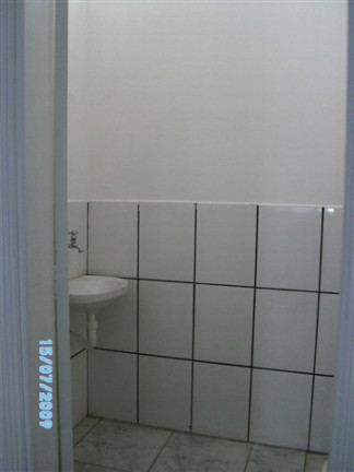 Imagem Sala Comercial para Alugar, 65 m² em Bairro Inválido - Cidade Inexistente