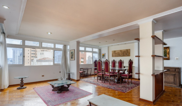Imagem Imóvel com 3 Quartos à Venda, 154 m² em Jardim Europa - São Paulo Imagem Imóvel com 3 Quartos à Venda, 154 m² em Jardim Europa - São Paulo