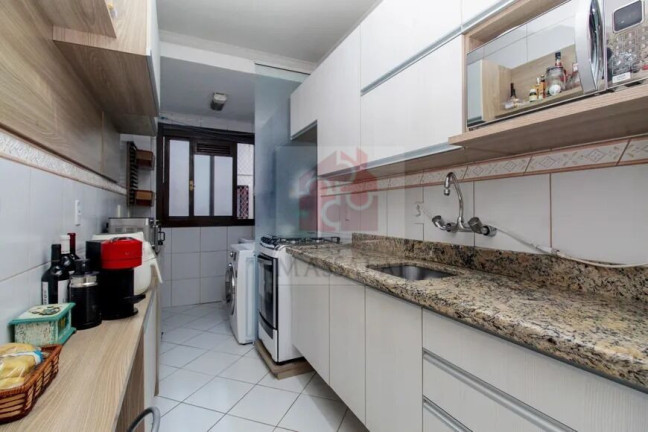 Imagem Apartamento com 2 Quartos à Venda, 75 m² em Santo Antônio - Porto Alegre Imagem Apartamento com 2 Quartos à Venda, 75 m² em Santo Antônio - Porto Alegre