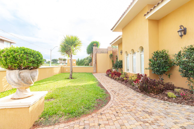 Imagem Casa com 5 Quartos à Venda, 4.000 m² em Hidrolândia Imagem Casa com 5 Quartos à Venda, 4.000 m² em Hidrolândia
