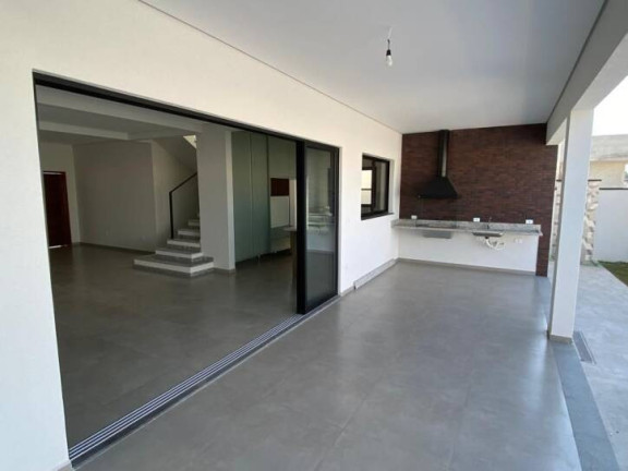 Imagem Sobrado com 4 Quartos à Venda, 212 m² em Jd Terra Do Vale - Caçapava Imagem Sobrado com 4 Quartos à Venda, 212 m² em Jd Terra Do Vale - Caçapava