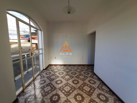Imagem Casa com 3 Quartos à Venda, 100 m²