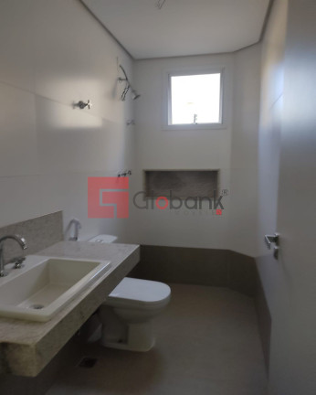 Imagem Imóvel com 4 Quartos à Venda, 240 m² em Ibituruna - Montes Claros