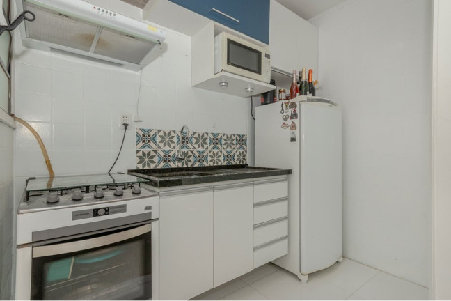 Imagem Imóvel com 1 Quarto à Venda, 31 m² em Passo Da Areia - Porto Alegre