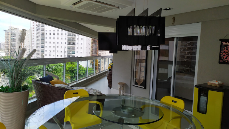 Imagem Apartamento com 3 Quartos à Venda, 144 m² em Pitangueiras - Guarujá