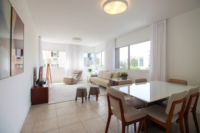 Apartamento com 3 Quartos à Venda, 105 m² em Petrópolis - Porto Alegre