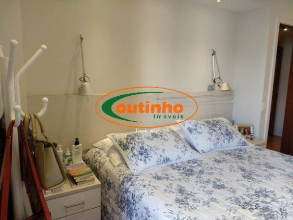 Imagem Apartamento com 3 Quartos à Venda, 118 m² em Tijuca - Rio De Janeiro Imagem Apartamento com 3 Quartos à Venda, 118 m² em Tijuca - Rio De Janeiro