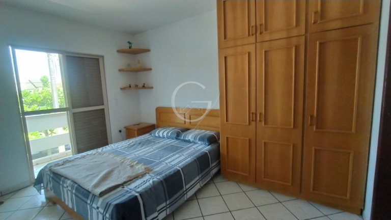 Imagem Sobrado com 4 Quartos à Venda, 157 m² em Atami - Pontal Do Paraná Imagem Sobrado com 4 Quartos à Venda, 157 m² em Atami - Pontal Do Paraná