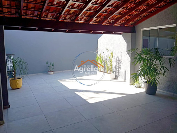 Imagem Casa com 3 Quartos à Venda, 115 m² em Jardim Quartieri - Mogi Mirim Imagem Casa com 3 Quartos à Venda, 115 m² em Jardim Quartieri - Mogi Mirim