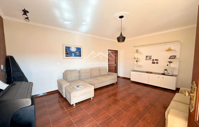Imagem Casa com 3 Quartos à Venda, 210 m² em Lincoln Parque - Tatuí
