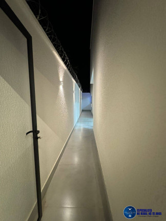 Imagem Casa com 3 Quartos à Venda, 300 m² em Vila Cristina - Goiânia Imagem Casa com 3 Quartos à Venda, 300 m² em Vila Cristina - Goiânia