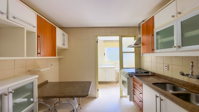 Imagem Apartamento com 3 Quartos à Venda, 117 m² em Higienópolis - Porto Alegre Imagem Apartamento com 3 Quartos à Venda, 117 m² em Higienópolis - Porto Alegre