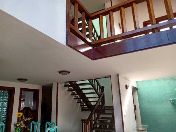 Imagem Casa com 4 Quartos à Venda, 405 m² em Piratininga - Niterói Imagem Casa com 4 Quartos à Venda, 405 m² em Piratininga - Niterói
