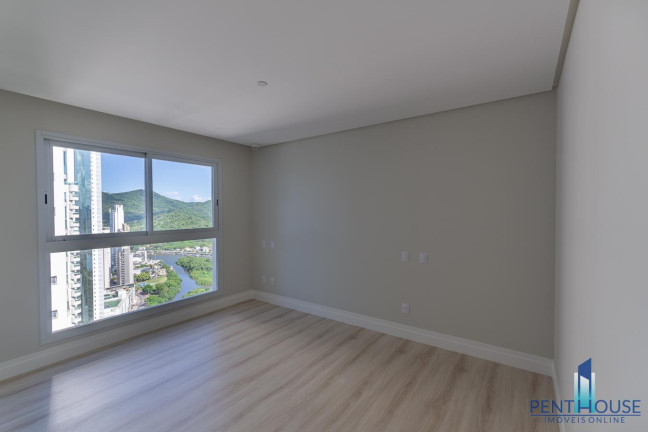 Imagem Apartamento com 4 Quartos à Venda, 327 m² em Centro - Balneário Camboriú Imagem Apartamento com 4 Quartos à Venda, 327 m² em Centro - Balneário Camboriú