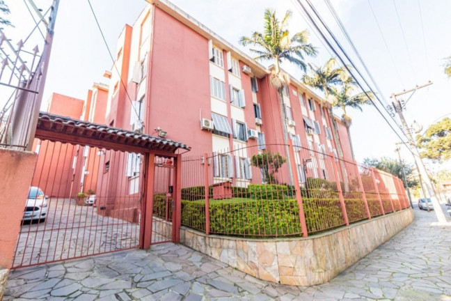Imagem Imóvel com 4 Quartos à Venda, 74 m² em Petrópolis - Porto Alegre