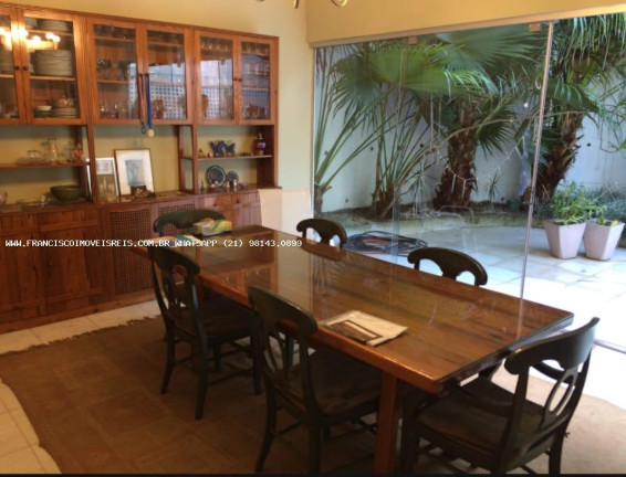 Imagem Casa com 4 Quartos à Venda, 1.356 m² em Jardim Botânico - Rio De Janeiro