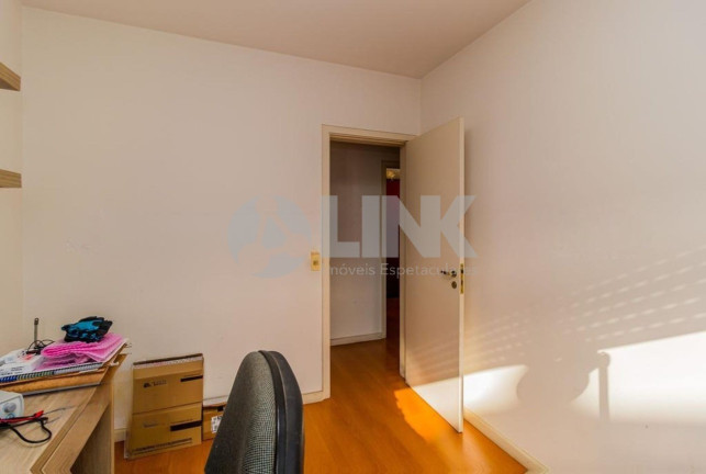 Imagem Apartamento com 3 Quartos à Venda, 83 m² em Mont Serrat - Porto Alegre Imagem Apartamento com 3 Quartos à Venda, 83 m² em Mont Serrat - Porto Alegre