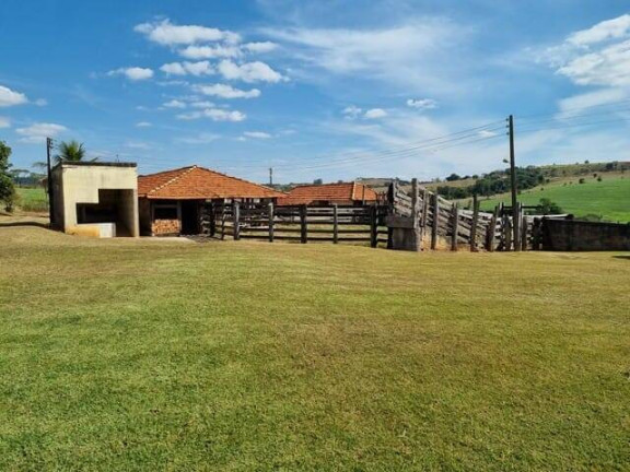 Imagem Chácara com 4 Quartos à Venda, 307 m² em Jardim Marabá - Itapetininga Imagem Chácara com 4 Quartos à Venda, 307 m² em Jardim Marabá - Itapetininga
