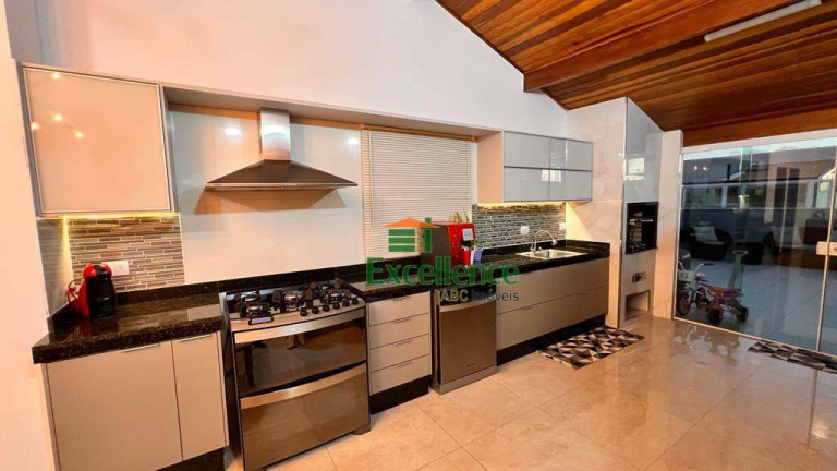 Imagem Cobertura com 3 Quartos à Venda, 165 m² em Santa Maria - Santo André