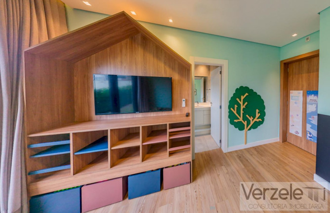 Imagem Casa com 4 Quartos à Venda, 390 m² em Centro - Camboriú Imagem Casa com 4 Quartos à Venda, 390 m² em Centro - Camboriú