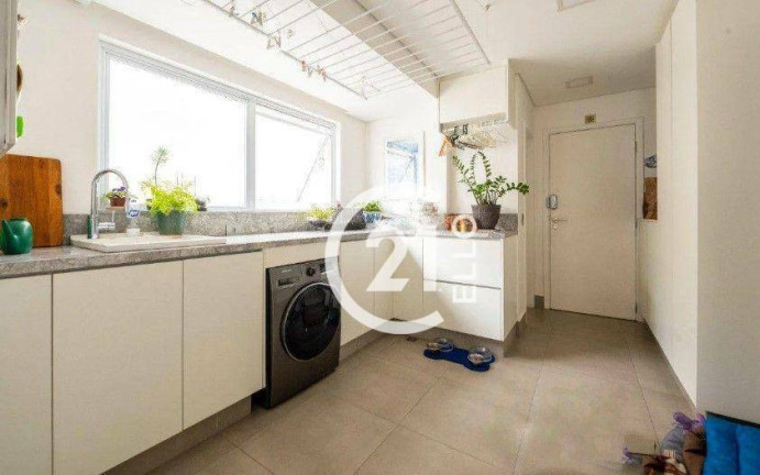 Imagem Apartamento com 2 Quartos à Venda, 225 m² em Itaim Bibi - São Paulo